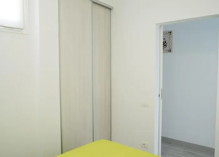 Island Village Apartamento *